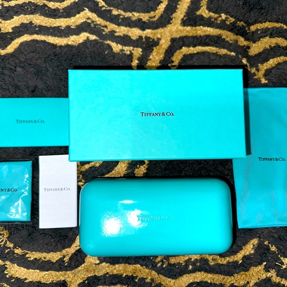 Tiffany & Co. Hardshell Sunglass Case - Picture 1 of 3